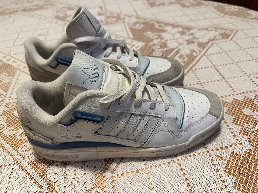 adidas Forum Exhibit Low White Ambient Sky Blue Sneakers Men’s Size 9 GW6340